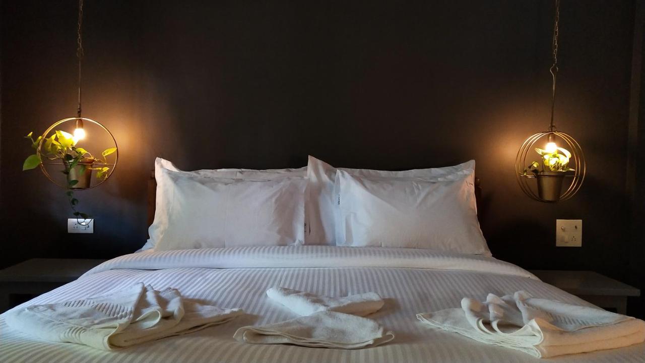 Tien B&B & Bistro Vagator Zewnętrze zdjęcie
