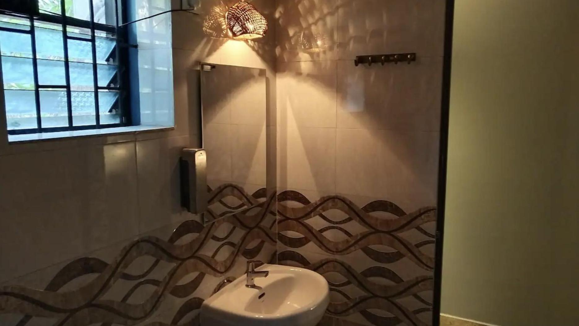 Tien B&B & Bistro Vagator Zewnętrze zdjęcie