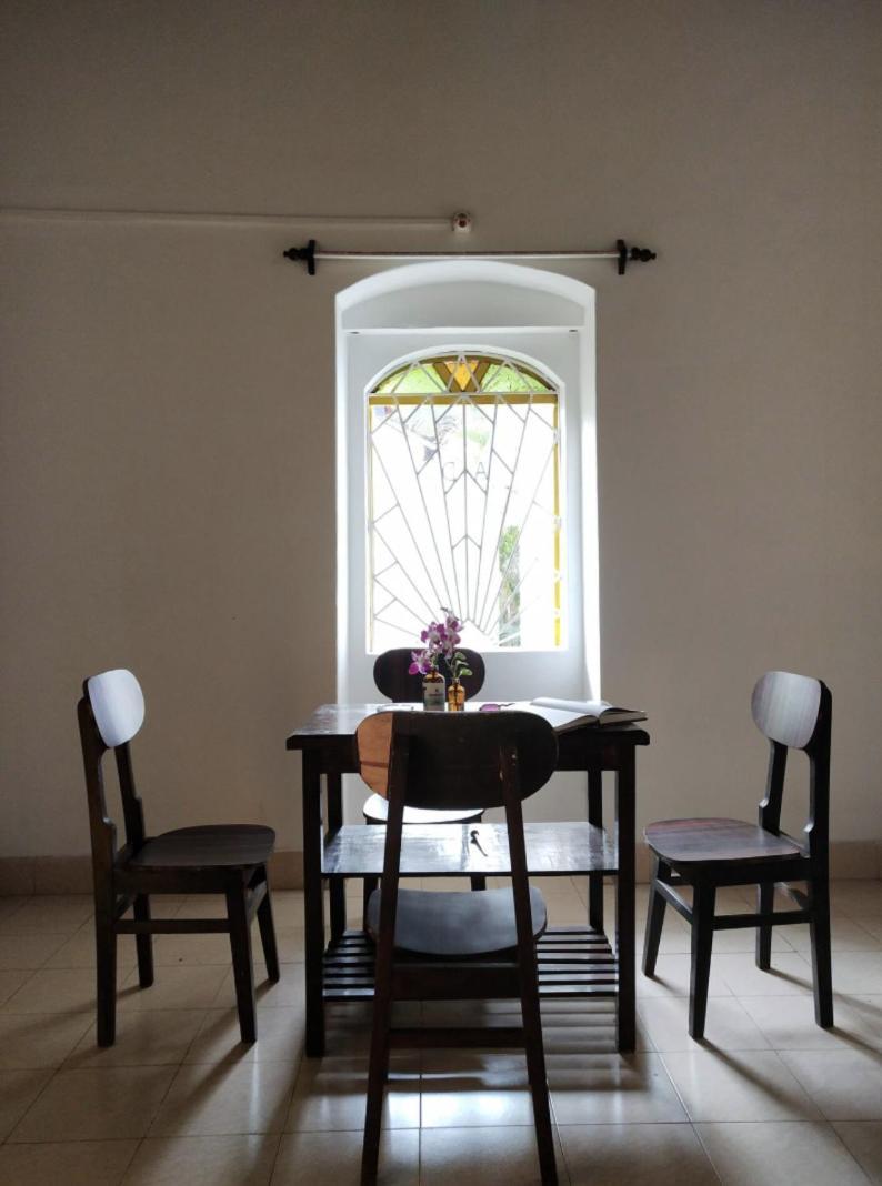 Tien B&B & Bistro Vagator Zewnętrze zdjęcie